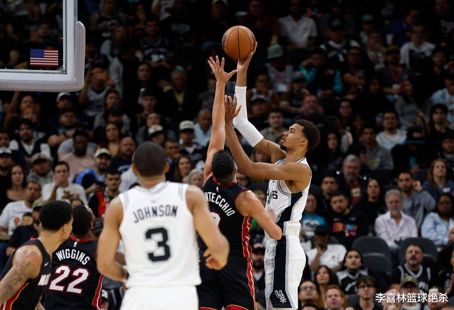 亚博体育平台 -转折点多伦多猛龙伤情更新，NBA常规赛赛后攻防权衡，底气十足，轮换策略成焦点的简单介绍